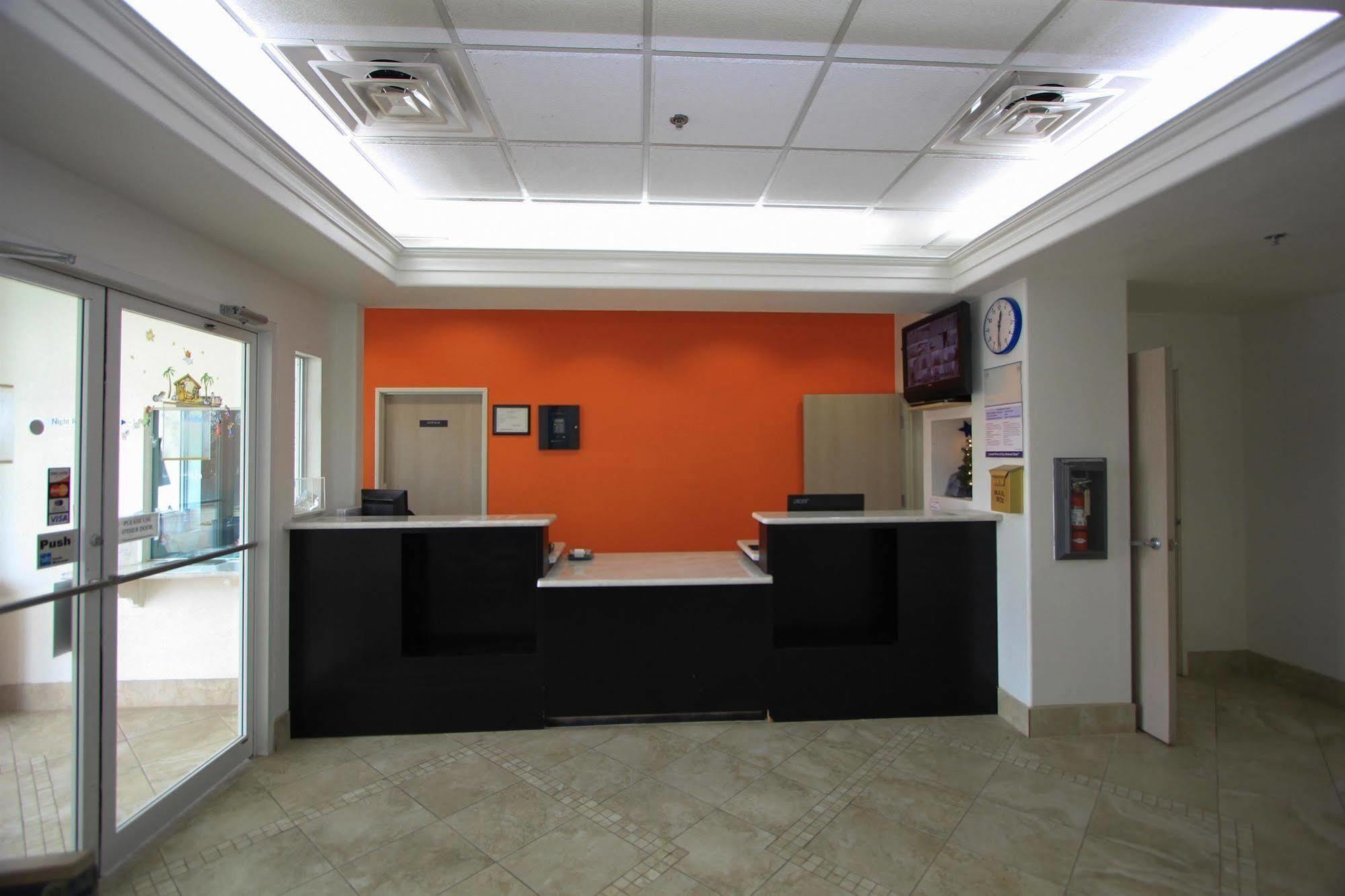 Hotel Baymont By Wyndham San Antonio Airport Exteriér fotografie
