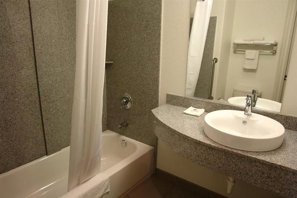 Hotel Baymont By Wyndham San Antonio Airport Pokoj fotografie